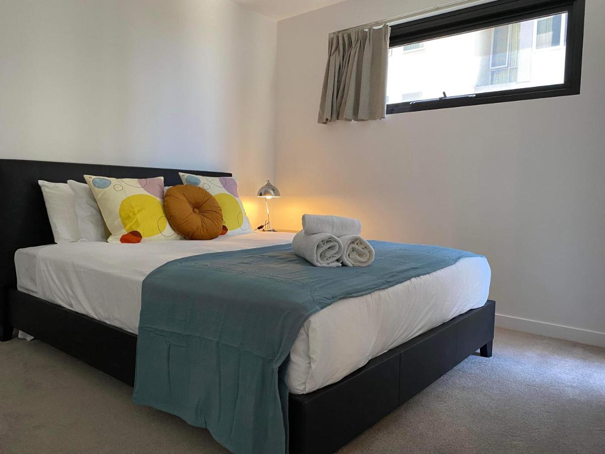 2 Bed 2 Bath Luxury Apartment In Braddon Canberra - Free Heated Pool, Gym, Parking 외부 사진